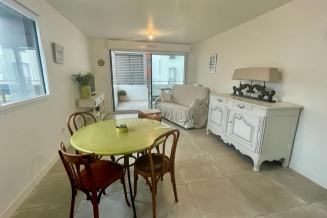 Nice 66M With Terrace In La Rochelle La Rochelle  Extérieur photo